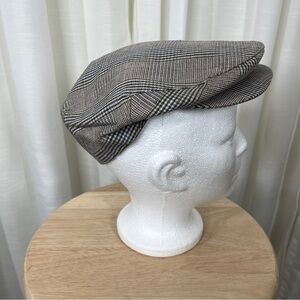 Vintage plaid men’s cap